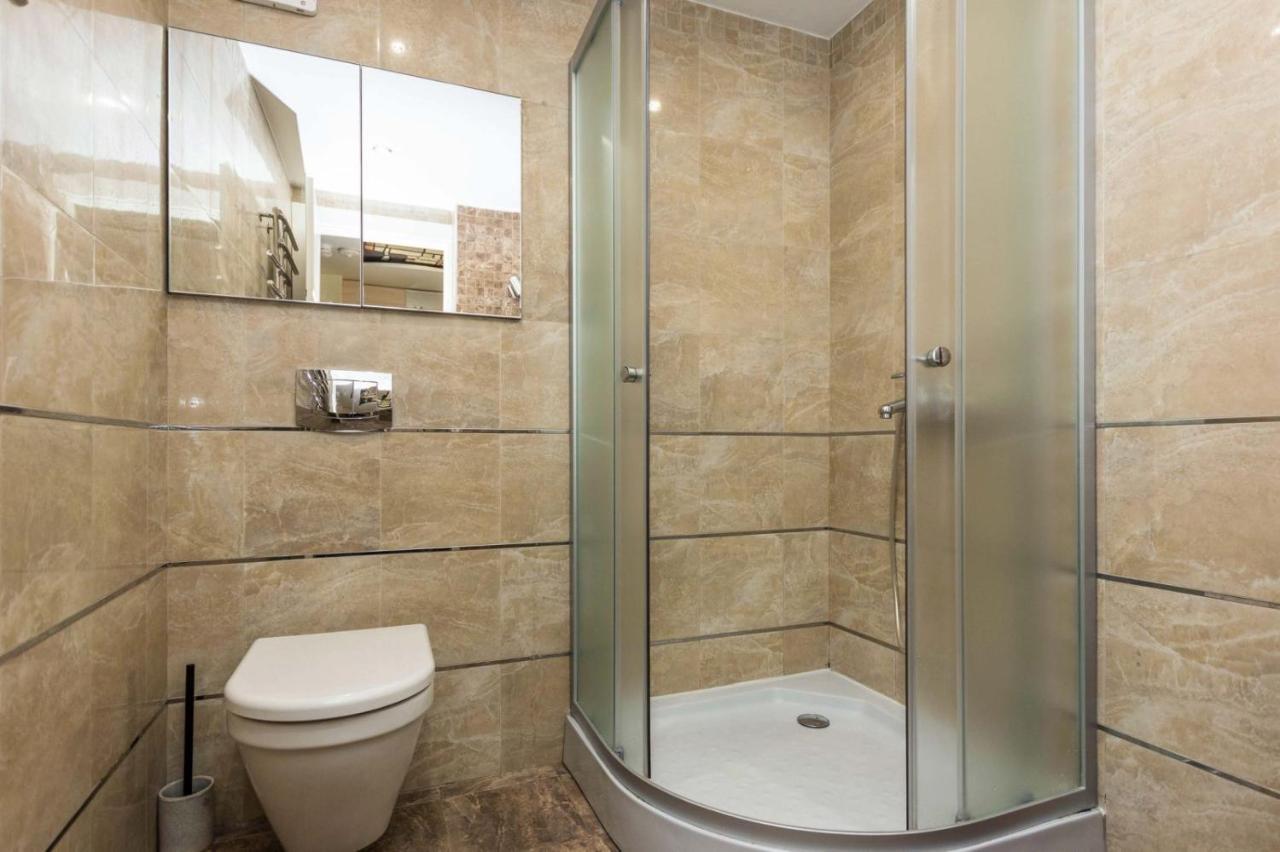 Уютная Квартира В Самом Центре. Chisináu Habitación foto